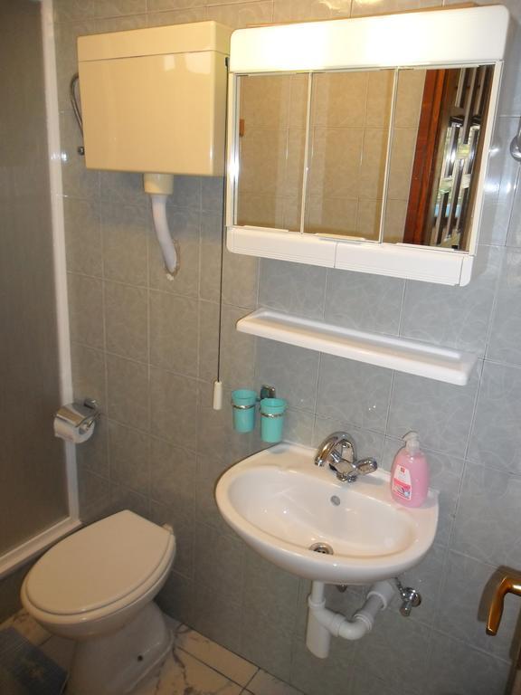 Vile Park Apartments Пореч Экстерьер фото